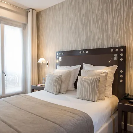 Le 46 Hotel 3*