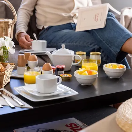 Le 46 Hotel Paryż